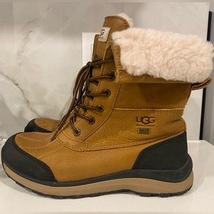 UGG Adirondack III Tan